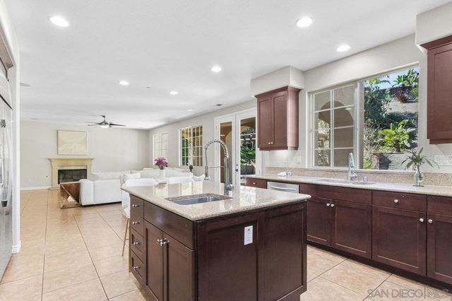 2957 Ranch Gate Rd, Chula Vista, CA 91914