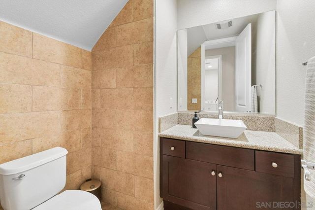 2957 Ranch Gate Rd, Chula Vista, CA 91914