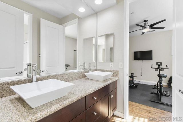 2957 Ranch Gate Rd, Chula Vista, CA 91914