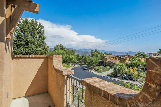 2957 Ranch Gate Rd, Chula Vista, CA 91914