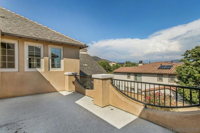 2957 Ranch Gate Rd, Chula Vista, CA 91914