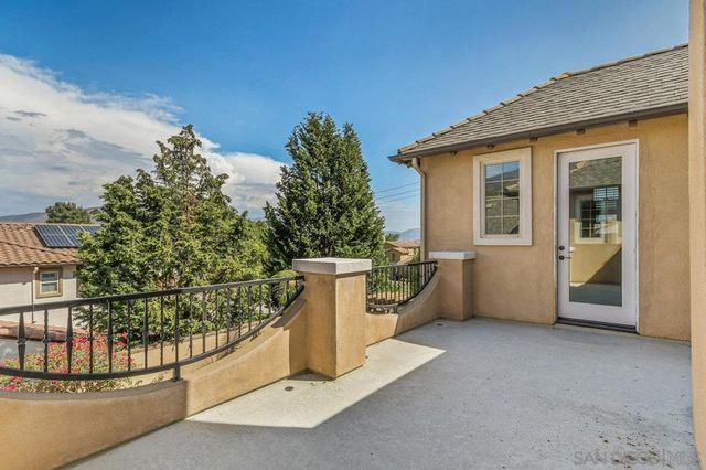 2957 Ranch Gate Rd, Chula Vista, CA 91914