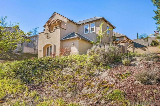 2957 Ranch Gate Rd, Chula Vista, CA 91914