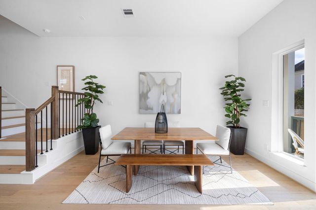 1524 W 21st St, Houston, TX 77008