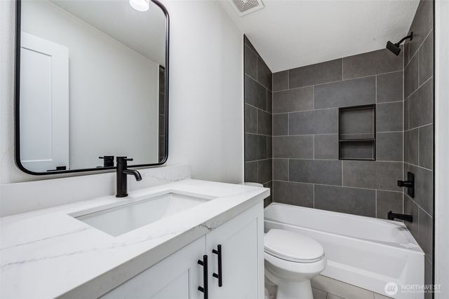 9318 210th Street Ct E, Graham, WA 98338