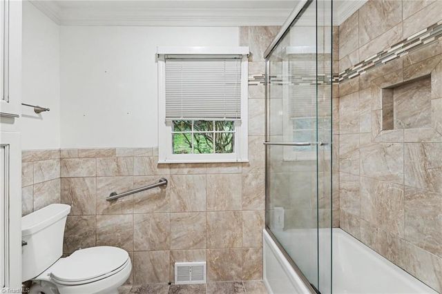 1128 Partridge Lane, Winston-salem, NC 27106