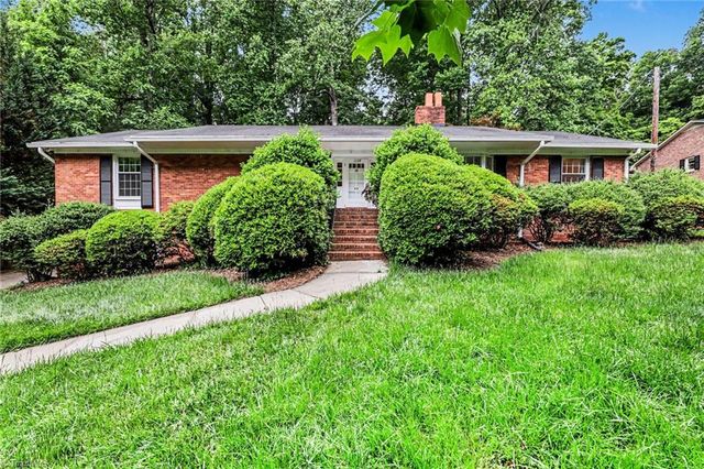 1128 Partridge Lane, Winston-salem, NC 27106