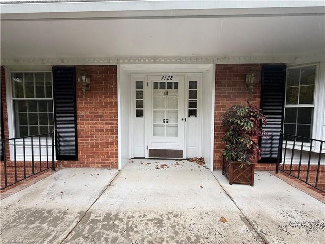 1128 Partridge Lane, Winston-salem, NC 27106