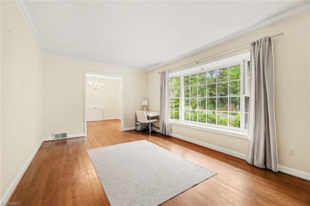 1128 Partridge Lane, Winston-salem, NC 27106