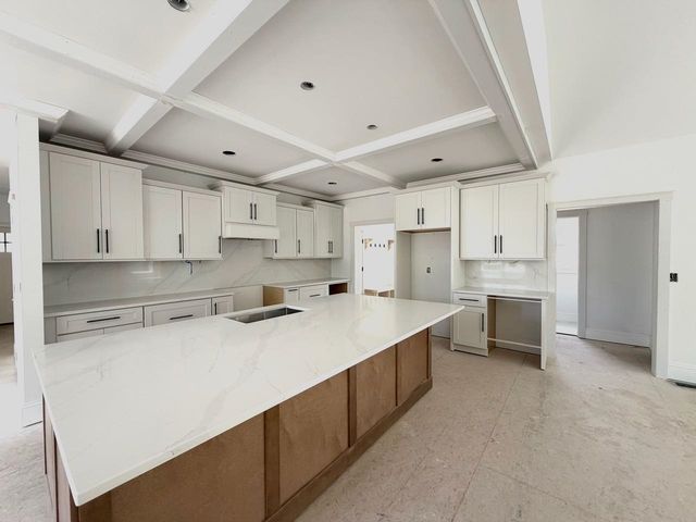 3 Lukes Way, Plaistow, NH 03865