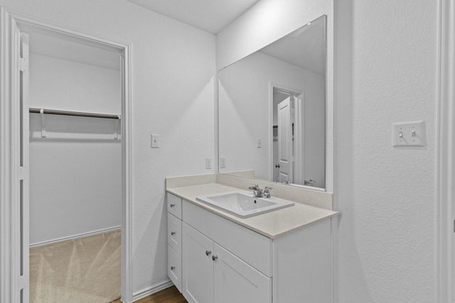 658 Soapstone PASS, San Marcos, TX 78656
