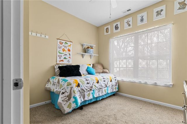 607 Oakmont Drive, Warrensburg, MO 64093