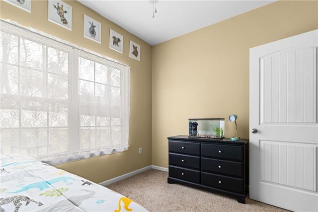 607 Oakmont Drive, Warrensburg, MO 64093