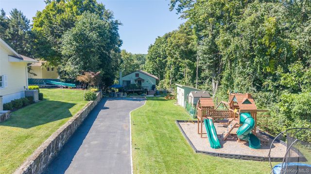 14 Young Street, Cortlandt Manor, NY 10567