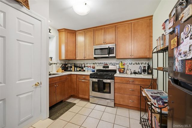14 Young Street, Cortlandt Manor, NY 10567