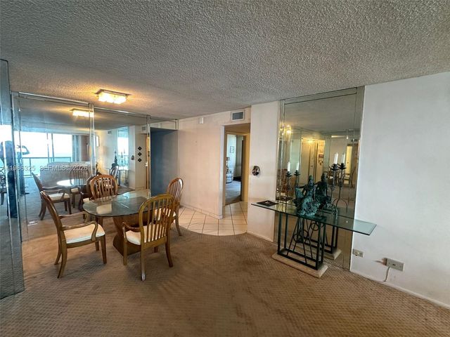 6039 Collins Ave 1517, Miami Beach, FL 33140