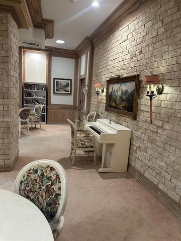 6039 Collins Ave 1517, Miami Beach, FL 33140