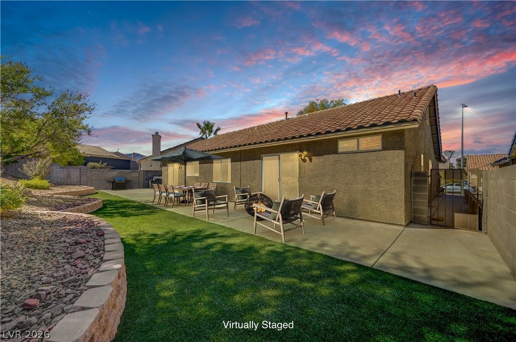 9505 Glengarry Drive, Las Vegas, NV 89129 — photo 4