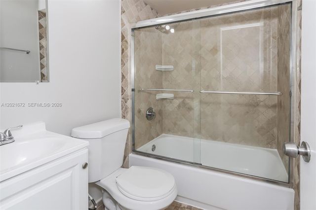 12324 SW 198th St, Miami, FL 33177