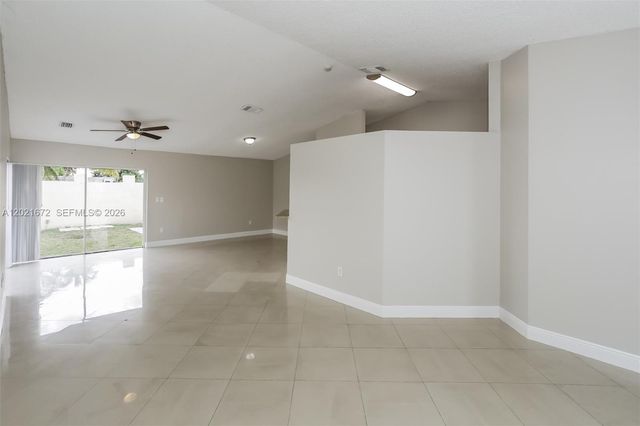 12324 SW 198th St, Miami, FL 33177