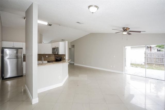 12324 SW 198th St, Miami, FL 33177