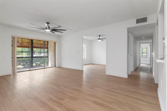 3211 LAKE PINE WAY E A1, Tarpon Springs, FL 34688