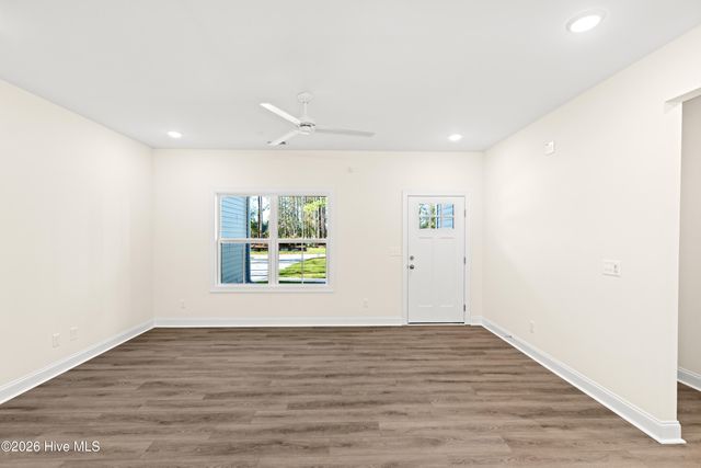 105 Plum Court, Burgaw, NC 28425