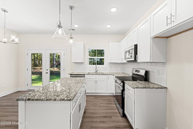 105 Plum Court, Burgaw, NC 28425