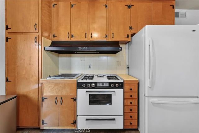 9307 Hasty Ave, Downey, CA 90240