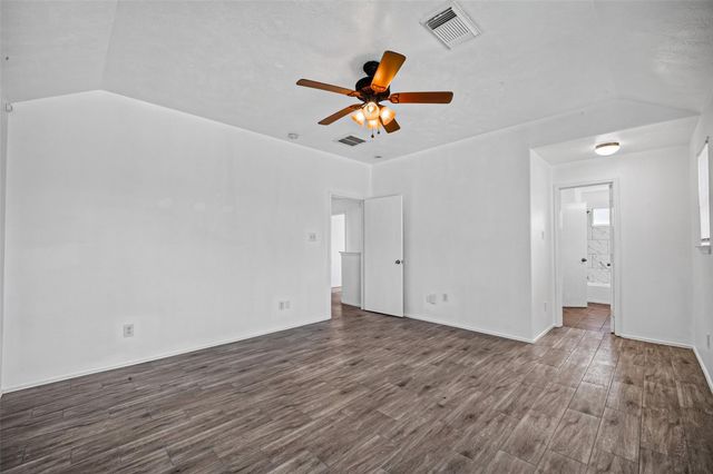 4403 Sprangletop Avenue, Baytown, TX 77521