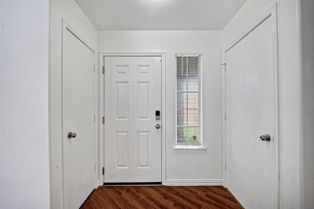 4403 Sprangletop Avenue, Baytown, TX 77521