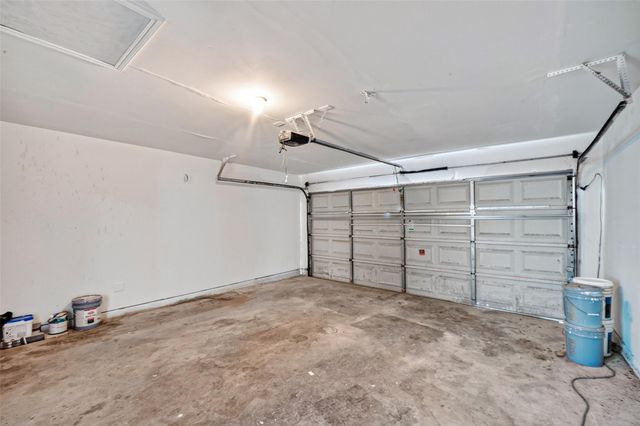 4403 Sprangletop Avenue, Baytown, TX 77521