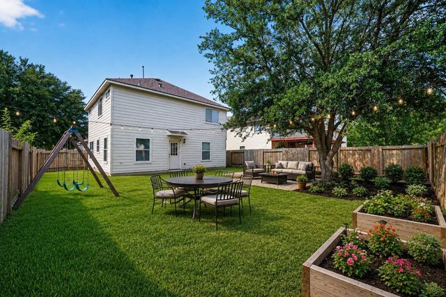 4403 Sprangletop Avenue, Baytown, TX 77521