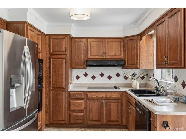 5929 S Steele St, Centennial, CO 80121