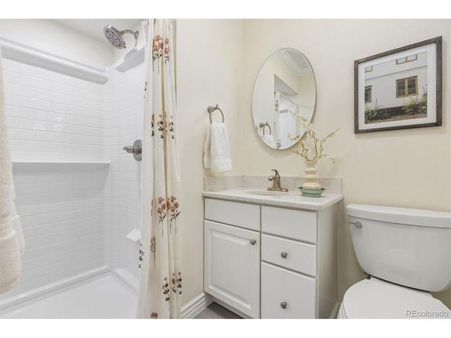 5929 S Steele St, Centennial, CO 80121