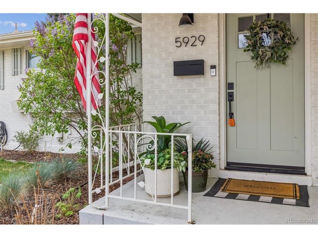 5929 S Steele St, Centennial, CO 80121