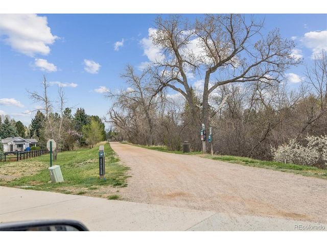 5929 S Steele St, Centennial, CO 80121