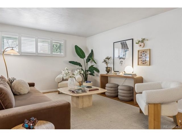 5929 S Steele St, Centennial, CO 80121