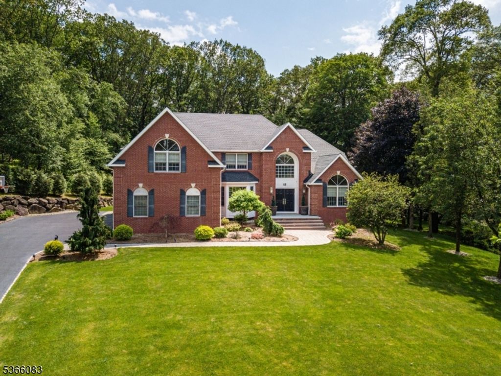 53 Barbara Dr, Randolph Twp., NJ 07869