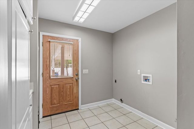 2014 Fern Dr, Dothan, AL 36301