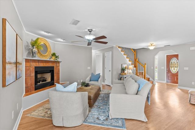 2014 Fern Dr, Dothan, AL 36301