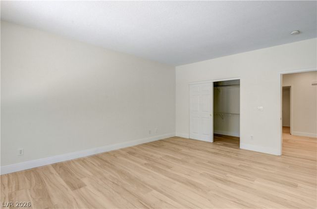 8225 Romantic Sunset Street, Las Vegas, NV 89131