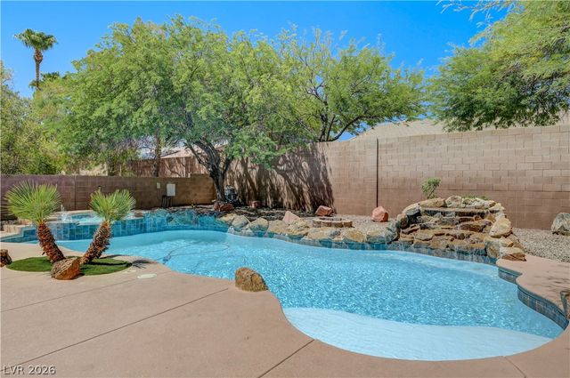 8225 Romantic Sunset Street, Las Vegas, NV 89131