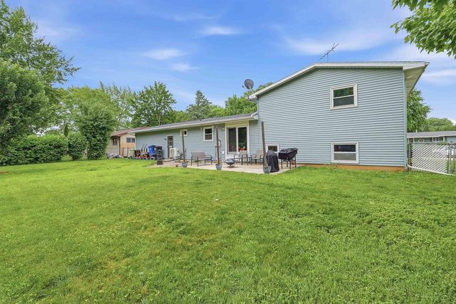 960 MARICOPA DRIVE, Oshkosh, WI 54904