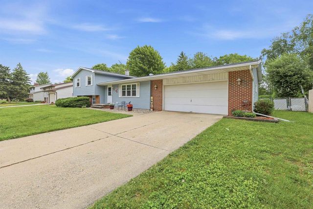 960 MARICOPA DRIVE, Oshkosh, WI 54904