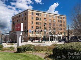 538 N Main Street 305-#308, Hendersonville, NC 28792