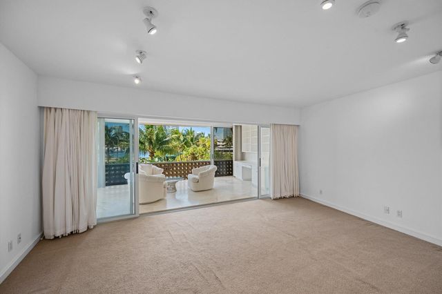 369 S Lake Drive 2e, Palm Beach, FL 33480