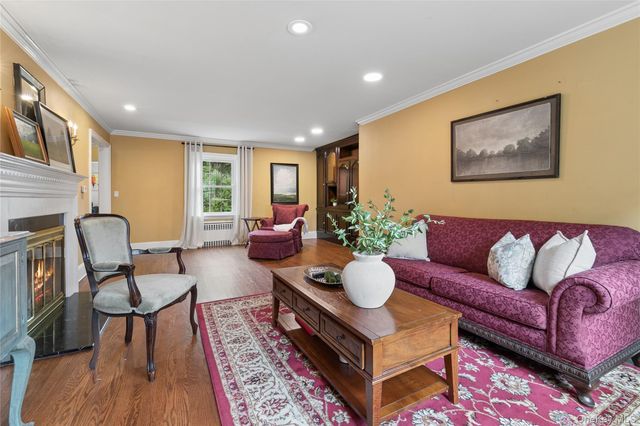 23 Westminster Road, West Hempstead, NY 11552