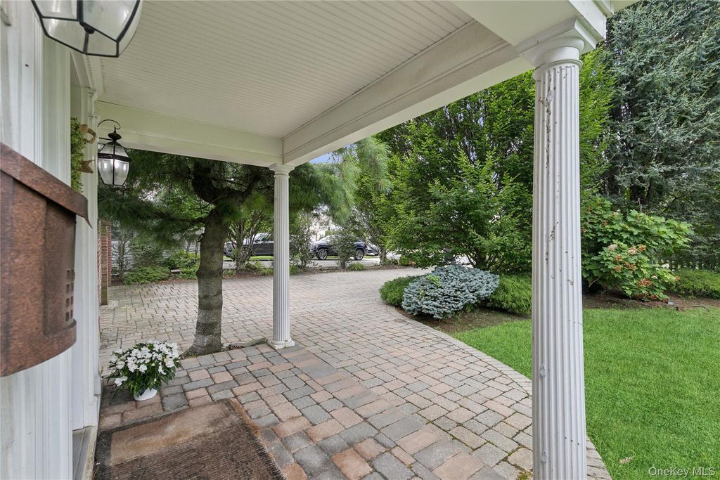23 Westminster Road, West Hempstead, NY 11552 — photo 5