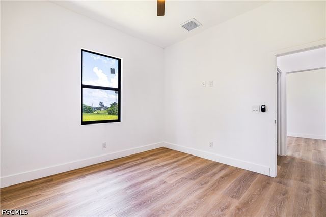 1124 NW 31st AVE, Cape Coral, FL 33993